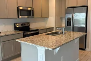 2835 Narcoossee Cmns Wy, Saint Cloud, FL 34771 - Photo 8
