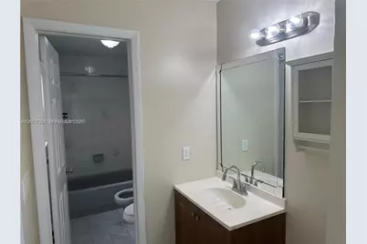 6991 NW 169th Ter, Miami Lakes, FL 33015 - Photo 4