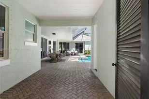 1018 SW Carolina Cir SW, Vero Beach, FL 32962 - Photo 74