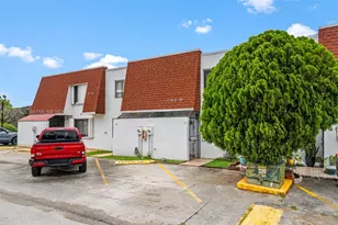 319 NW 109th Ave, Miami, FL 33172 - Photo 2