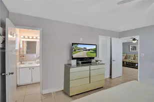 1477 NE 55th St, Fort Lauderdale, FL 33334 - Photo 16
