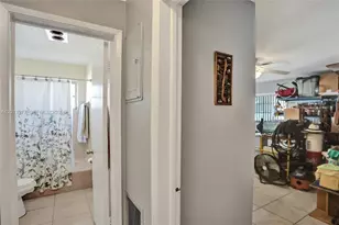1477 NE 55th St, Fort Lauderdale, FL 33334 - Photo 26