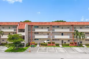811 S Hollybrook Dr, Pembroke Pines, FL 33025 - Photo 36