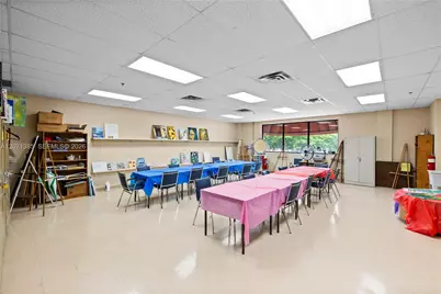 811 S Hollybrook Dr #105, Pembroke Pines, FL 33025 - Photo 20