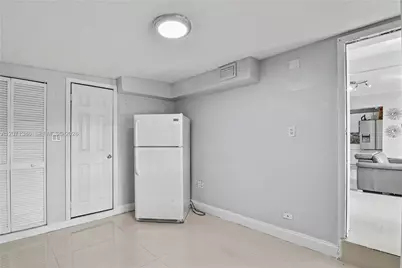 3538 SW 87th Ct, Miami, FL 33165 - Photo 38