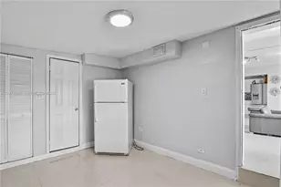 3538 SW 87th Ct, Miami, FL 33165 - Photo 38