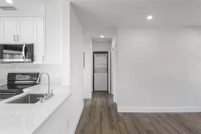 1958 SW 25th Ter #Rear, Miami, FL 33133 - Photo 18