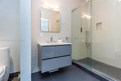 455 E Dilido Dr, Miami Beach, FL 33139 - Photo 36