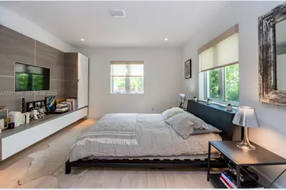 455 E Dilido Dr, Miami Beach, FL 33139 - Photo 34