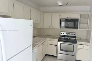 919 Hillcrest Dr, Hollywood, FL 33021 - Photo 6