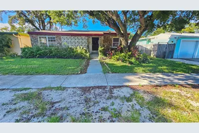 214 SW 2nd Pl, Dania Beach, FL 33004 - Photo 1