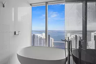 300 Biscayne Blvd Way, Miami, FL 33131 - Photo 20