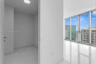 300 Biscayne Blvd Way, Miami, FL 33131 - Photo 32