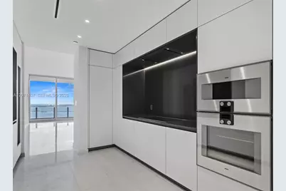 300 Biscayne Boulevard Way #4303C, Miami, FL 33131 - Photo 8