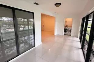 4944 NW 102nd Ave, Doral, FL 33178 - Photo 12