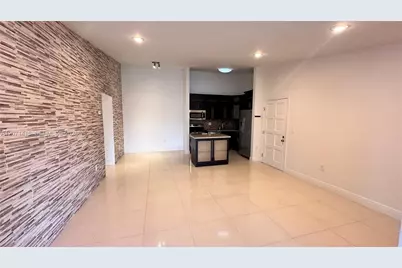 4944 NW 102nd Ave #203-3, Doral, FL 33178 - Photo 8