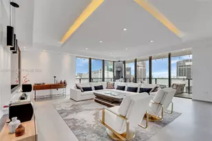 68 SE 6th St, Miami, FL 33131 - Photo 1