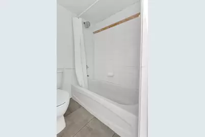 1200 Brickell Bay Dr #3310, Miami, FL 33131 - Photo 10