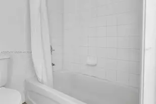 1200 Brickell Bay Dr, Miami, FL 33131 - Photo 10
