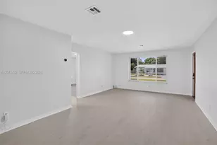 7521 Eaton St, Hollywood, FL 33024 - Photo 6