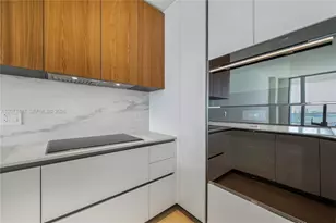 1400 Biscayne Blvd, Miami, FL 33132 - Photo 4