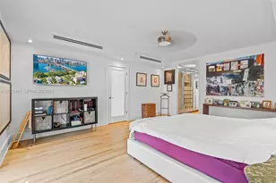 7970 Hawthorne Ave, Miami Beach, FL 33141 - Photo 22