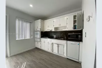 215 Antilla Ave #1, Coral Gables, FL 33134 - Photo 8