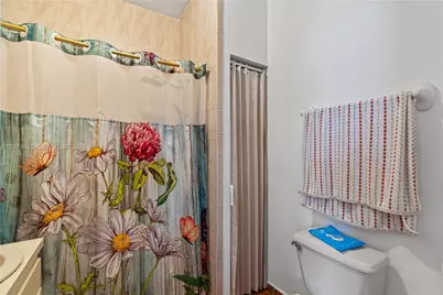 3445 NW 2nd St, Miami, FL 33125 - Photo 26