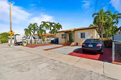 3445 NW 2nd St, Miami, FL 33125 - Photo 2