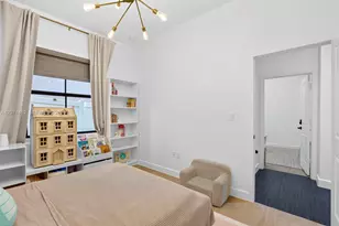 4917 NW 51st Ter, Tamarac, FL 33319 - Photo 12