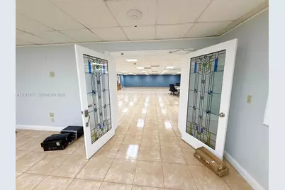 120 SW 70th Ave, Pembroke Pines, FL 33023 - Photo 32