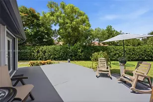 3913 NW 72nd Ln, Coral Springs, FL 33065 - Photo 30