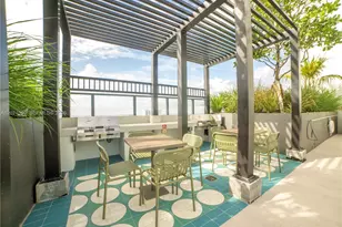 11 NE 6th, Miami, FL 33132 - Photo 28