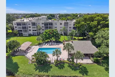 9440 Poinciana Pl #302, Davie, FL 33324 - Photo 22