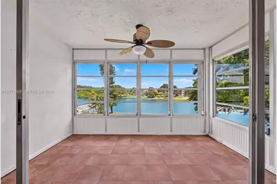 9440 Poinciana Pl #302, Davie, FL 33324 - Photo 14