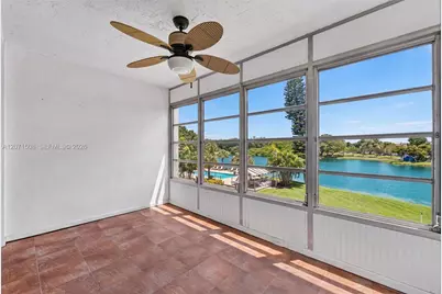 9440 Poinciana Pl #302, Davie, FL 33324 - Photo 16