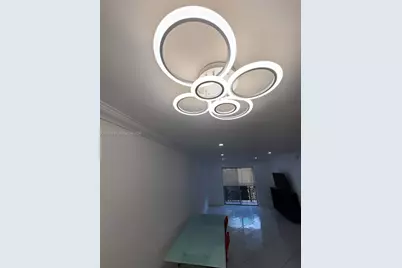 750 Michigan Ave #203, Miami Beach, FL 33139 - Photo 2