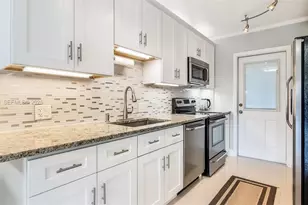 3300 N Palm Aire Dr, Pompano Beach, FL 33069 - Photo 6