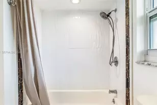 3300 N Palm Aire Dr, Pompano Beach, FL 33069 - Photo 30