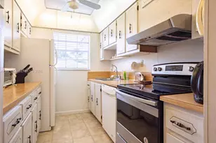 4675 NW 3rd Ct, Delray Beach, FL 33445 - Photo 8
