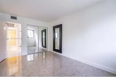 20347 W Country Club Dr #TH15, Aventura, FL 33180 - Photo 18