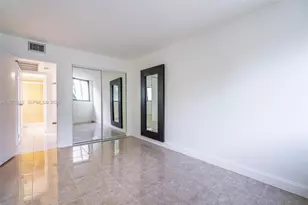 20347 W Country Club Dr, Aventura, FL 33180 - Photo 18