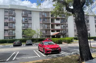 2771 Riverside Dr, Coral Springs, FL 33065 - Photo 40