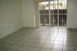10818 N Kendall Dr, Miami, FL 33176 - Photo 2