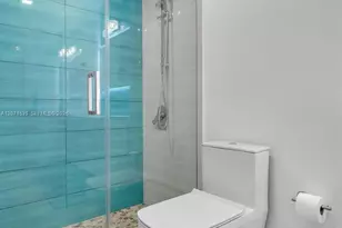 100 Lincoln Rd, Miami Beach, FL 33139 - Photo 10