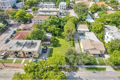 1324 SW 5th St, Miami, FL 33135 - Photo 16