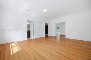 2300 S Miami Ave, Miami, FL 33129 - Photo 18