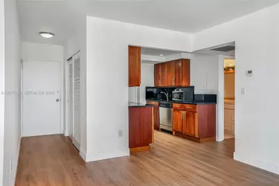 11111 Biscayne Blvd #10H, Miami, FL 33181 - Photo 8