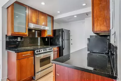 11111 Biscayne Blvd #10H, Miami, FL 33181 - Photo 10