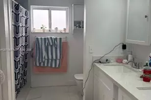846 W 32nd St, Hialeah, FL 33012 - Photo 20